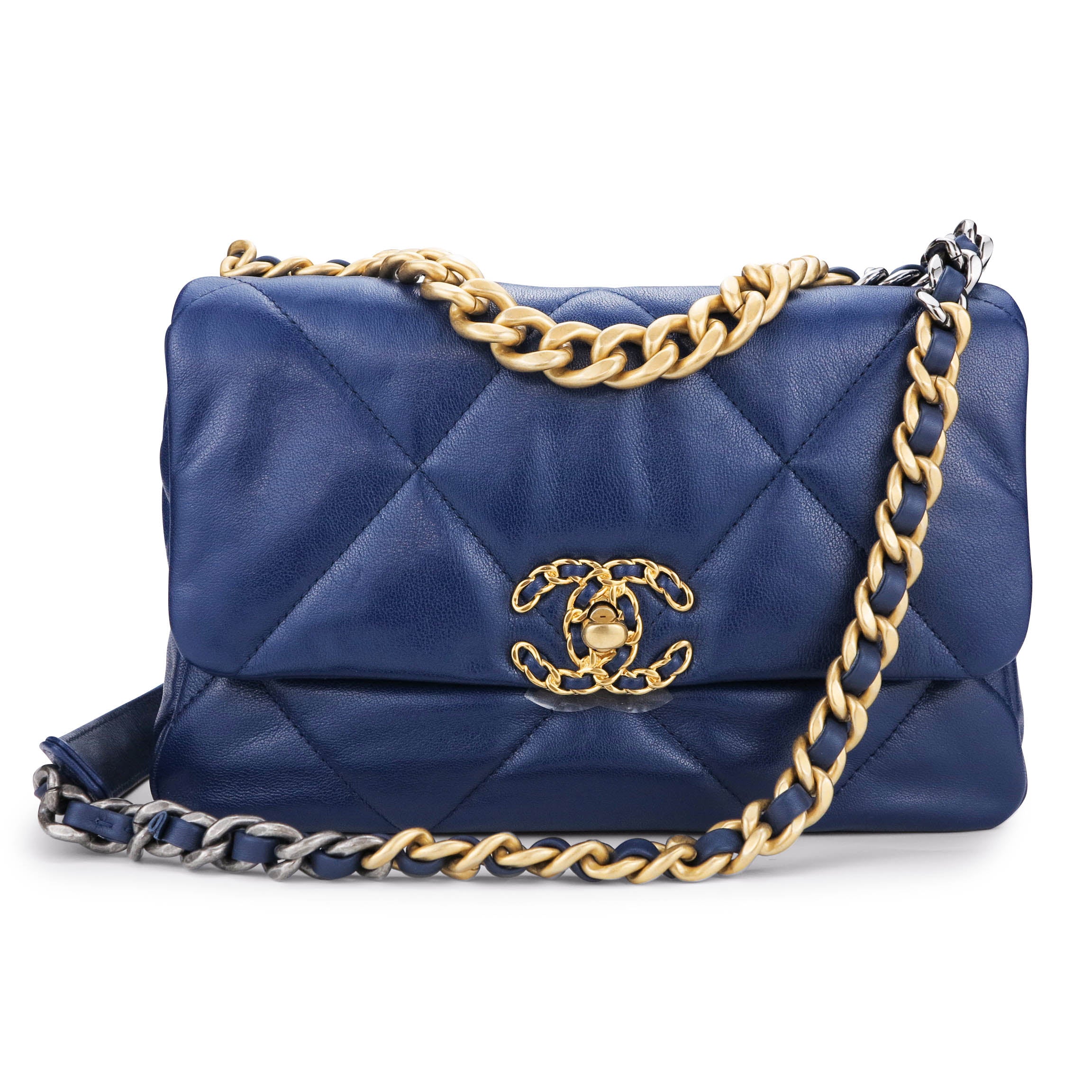 Chanel 19 leather handbag Chanel Navy in Leather - 21979220