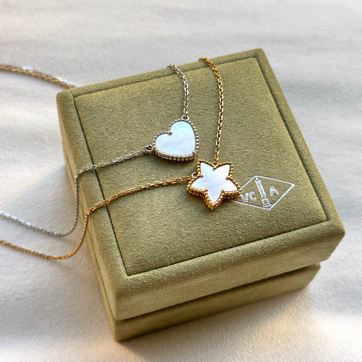 VAN CLEEF & ARPELSLucky Alhambra Heart Pendant Necklace Mother of Pearl 18K White Gold - Dearluxe.com