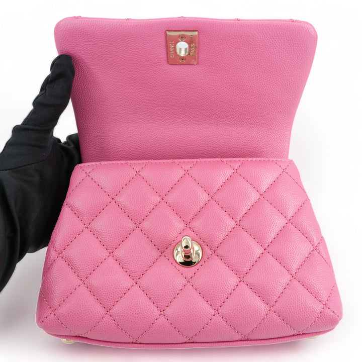 CHANEL Extra Mini Lizard Embossed Coco Handle Flap Bag in Pink Caviar - Dearluxe.com