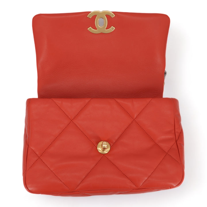 CHANEL CHANEL 19 Small Flap Bag in Red Lambskin - Dearluxe.com