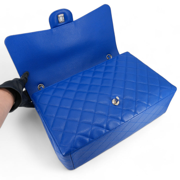 CHANEL Maxi Jumbo Classic Single Flap Bag in Blue Roi Caviar - Dearluxe.com
