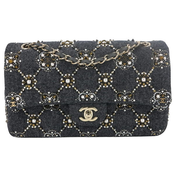 CHANEL 21A Pearl Strass Crystal CC Medium Classic Double Flap Bag in Grey Wool Twill - Dearluxe.com