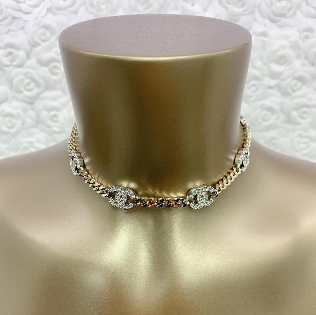 CHANEL 21A Runway Chain Link Crystal CC Choker Necklace *New
