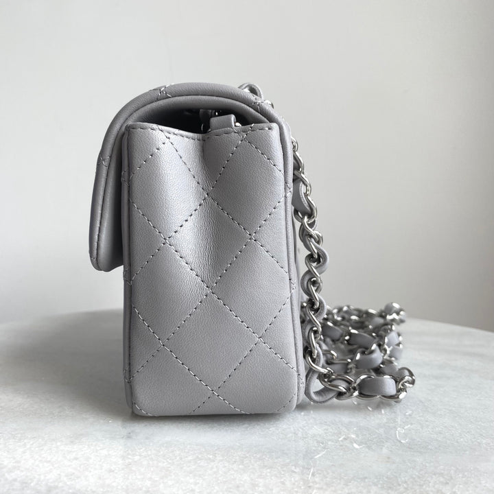 🦄BNIB 2021 22C CHANEL Classic Gray 🦄 Mini Rectangular Rectangle Mini Flap  Bag 