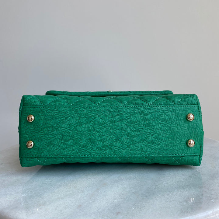 CHANEL Mini Coco Handle Flap Bag in Green Caviar - Dearluxe.com
