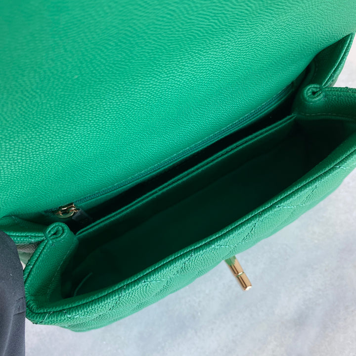 CHANEL Mini Coco Handle Flap Bag in Green Caviar