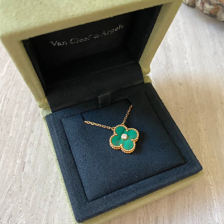 VAN CLEEF & ARPELS Vintage Alhambra 2013 Holiday Diamond Pendant Necklace in Malachite 18k Yellow Gold - Dearluxe.com