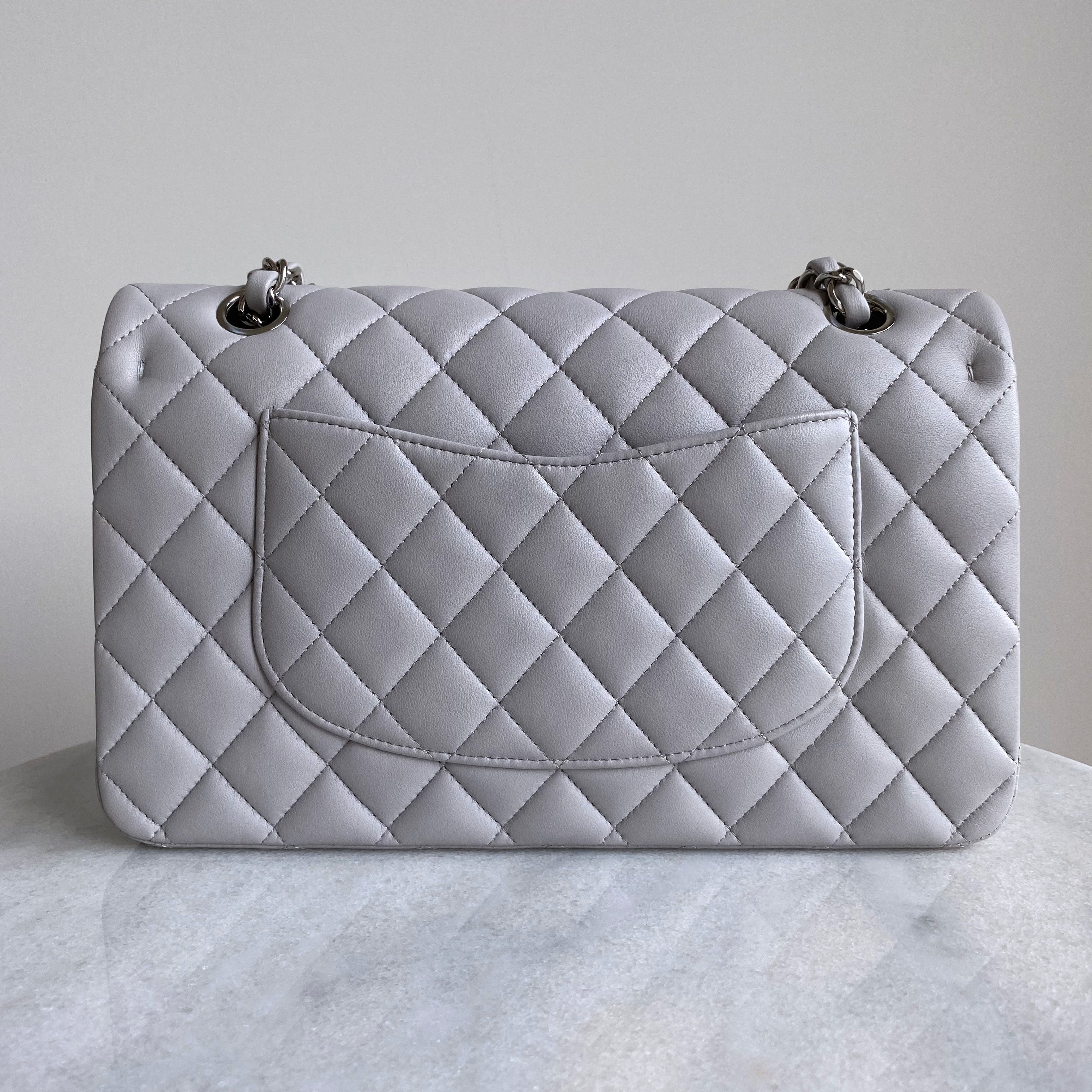 Chanel 20c discount grey classic flap