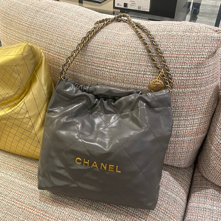 CHANEL Shiny Calfskin Quilted Small Chanel 22 Grey 1123909