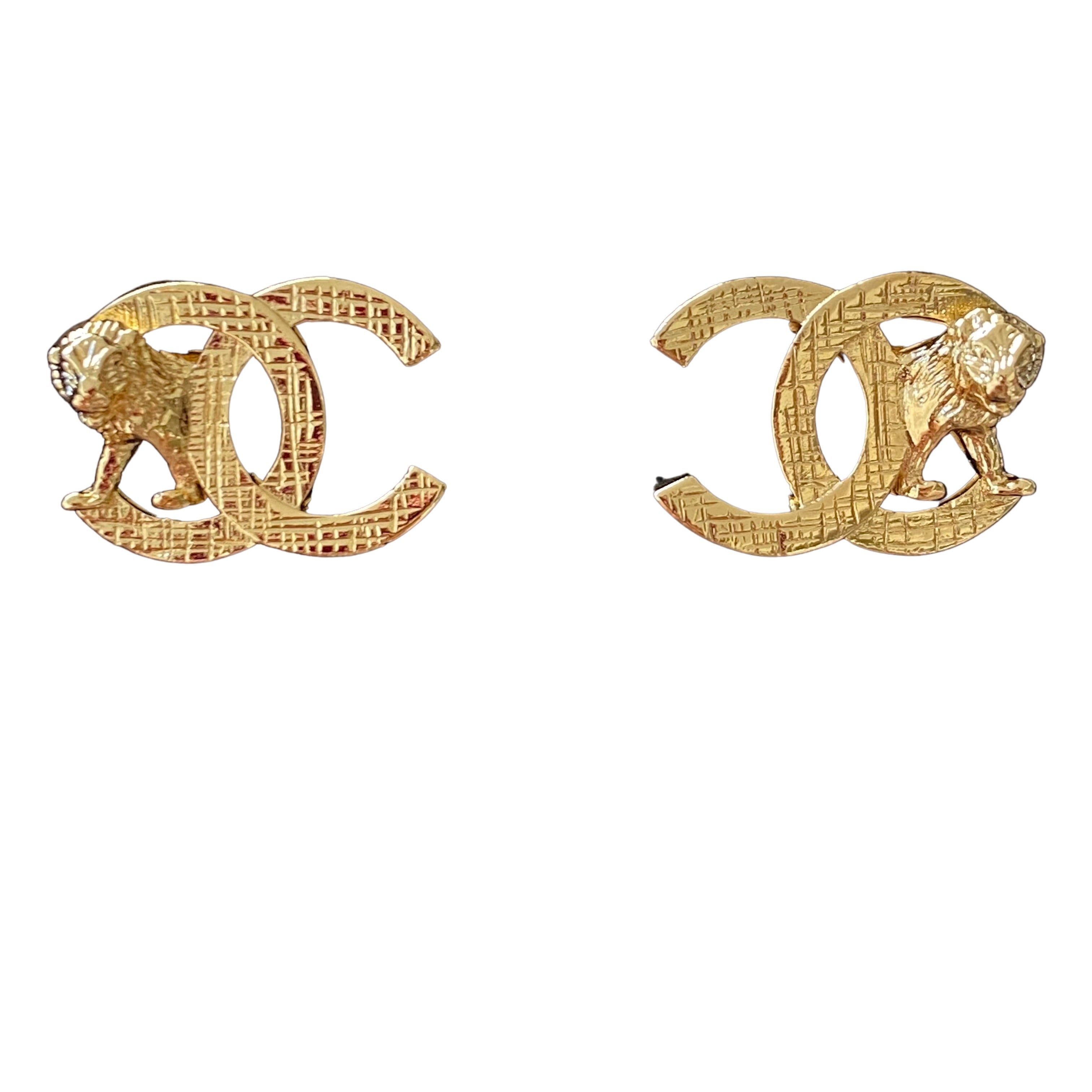 Earrings Chanel CC G22A Lion Logo GHW Coco Mark Earrings Box Card