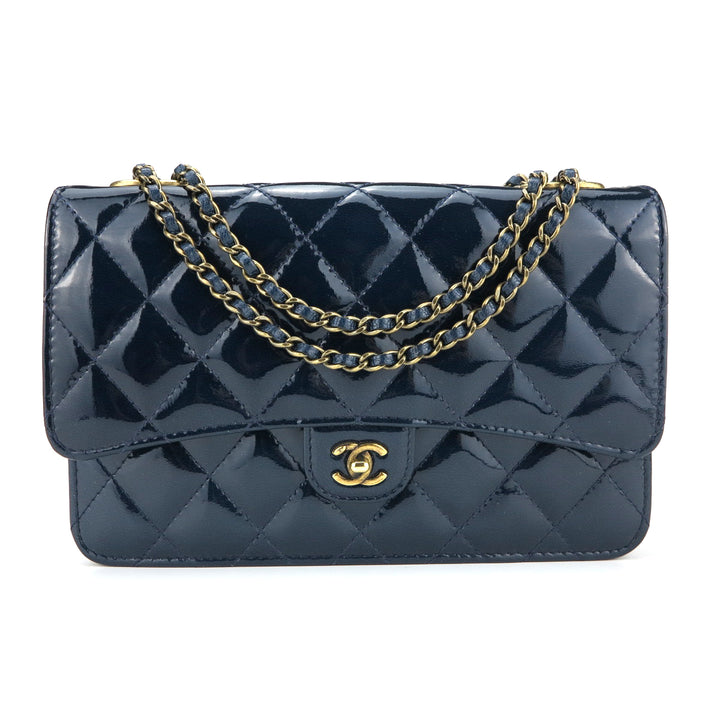 Eyelet Wallet On Chain WOC in Navy Patent Leather