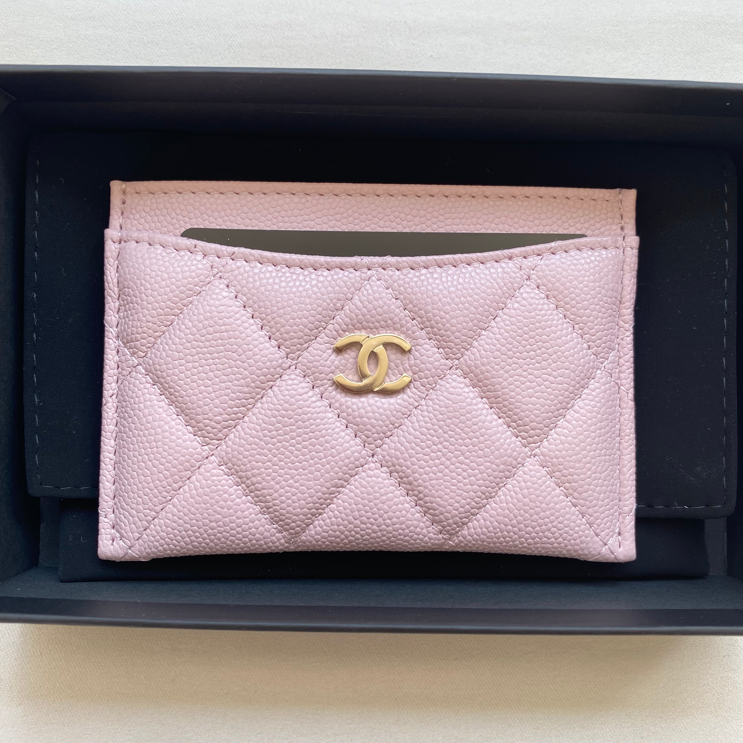 CHANEL Classic Card Holder in 21S Rose Clair Caviar