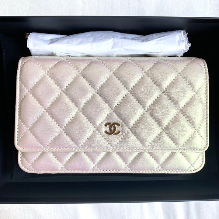 CHANEL Wallet On Chain WOC in 20B Iridescent Ivory - Dearluxe.com