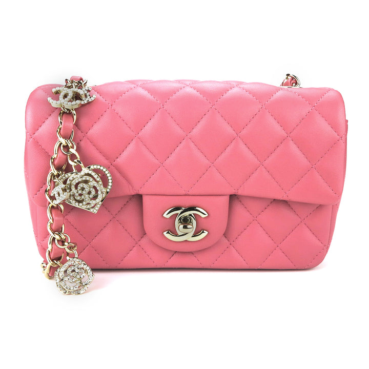 Chanel Camellia Bow Vanity Case with Chain Quilted Lambskin Mini