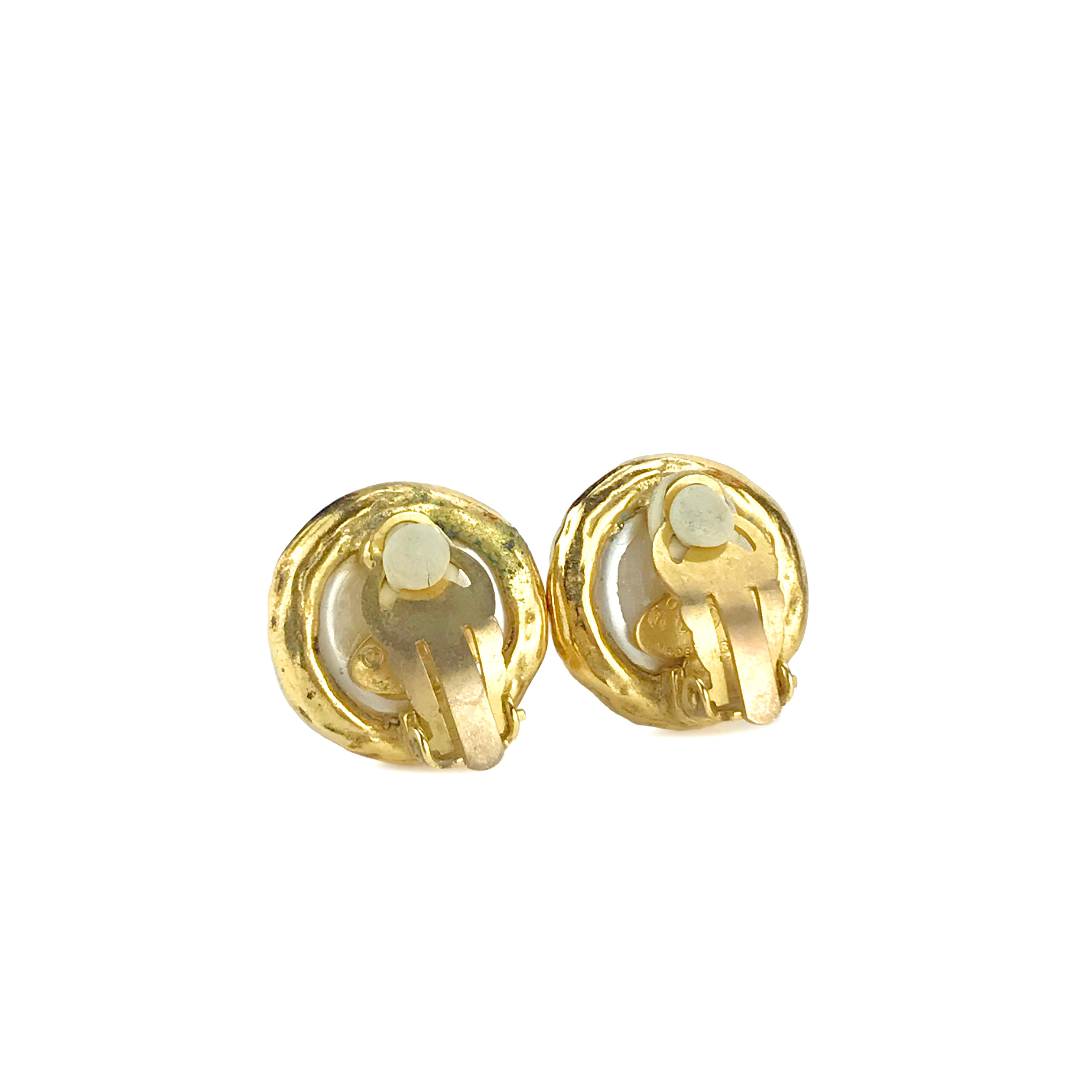 CHANEL Vintage Pearl Earrings with CC Logo | Dearluxe