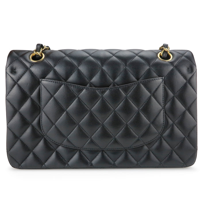 WHAT'S IN MY CHANEL CLASSIC DOUBLE FLAP BAG, MEDIUM/LARGE