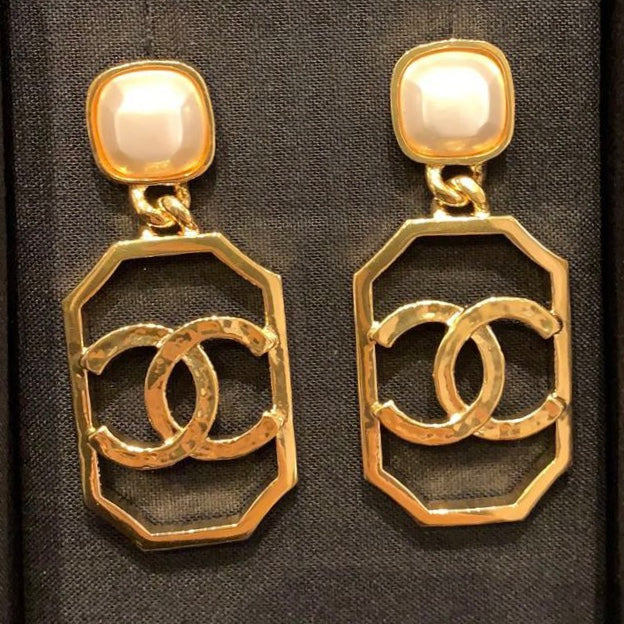 Pearl Cutout CC Oversized Dangle Earrings