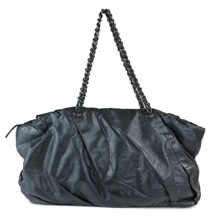CHANEL Large Pleated Leather Zipper Tote in Charcoal Grey Aged Calfskin - Dearluxe.com