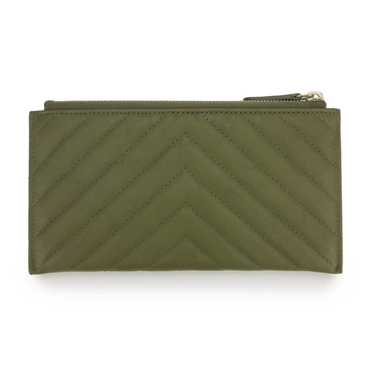 Glampot - Own this gorgeous, Green Lambskin Long Flap Wallet from Chanel as  low as RM 918.02 per month only via Hoolah. Enjoy 0% installment for 3  months. Checkout by 26th Sep