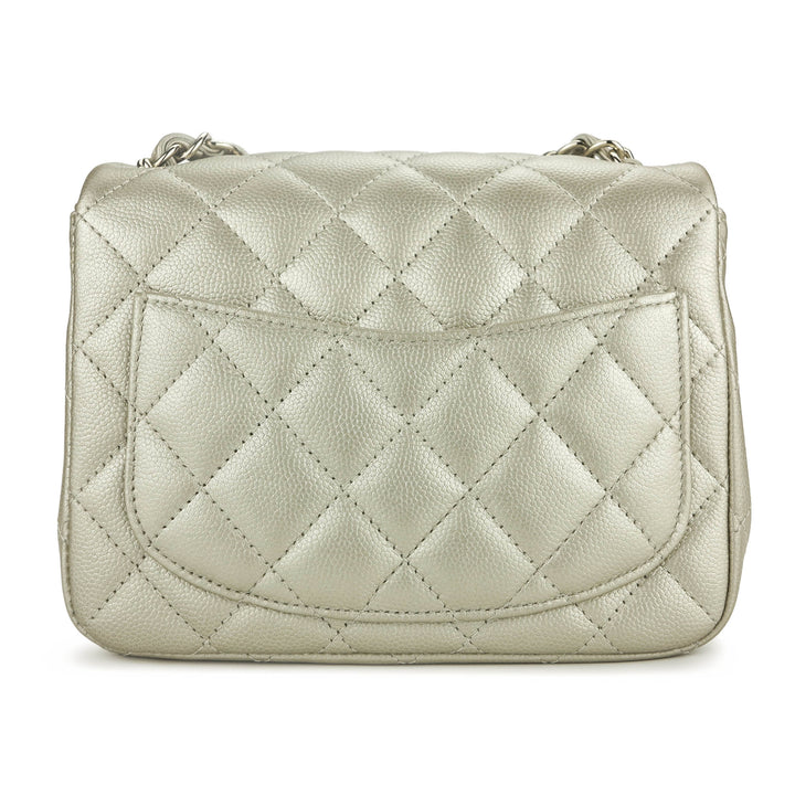 Timeless/classique leather crossbody bag Chanel White in Leather - 25250885