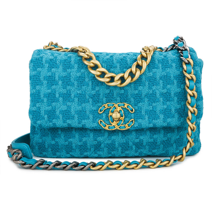 CHANEL CHANEL 19 Small Flap Bag in Turquoise Houndstooth Tweed | Dearluxe.com
