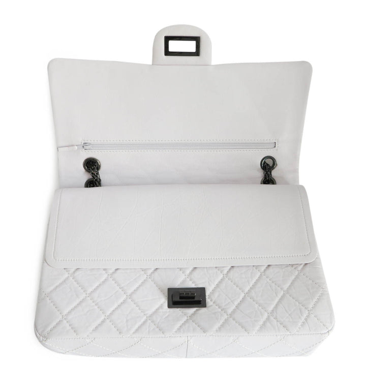 CHANEL 2.55 Reissue Flap Bag Size 227 in White Aged Calfskin - Dearluxe.com
