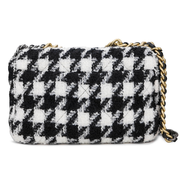 CHANEL CHANEL 19 Small Flap Bag in Black And White Houndstooth Tweed - Dearluxe.com