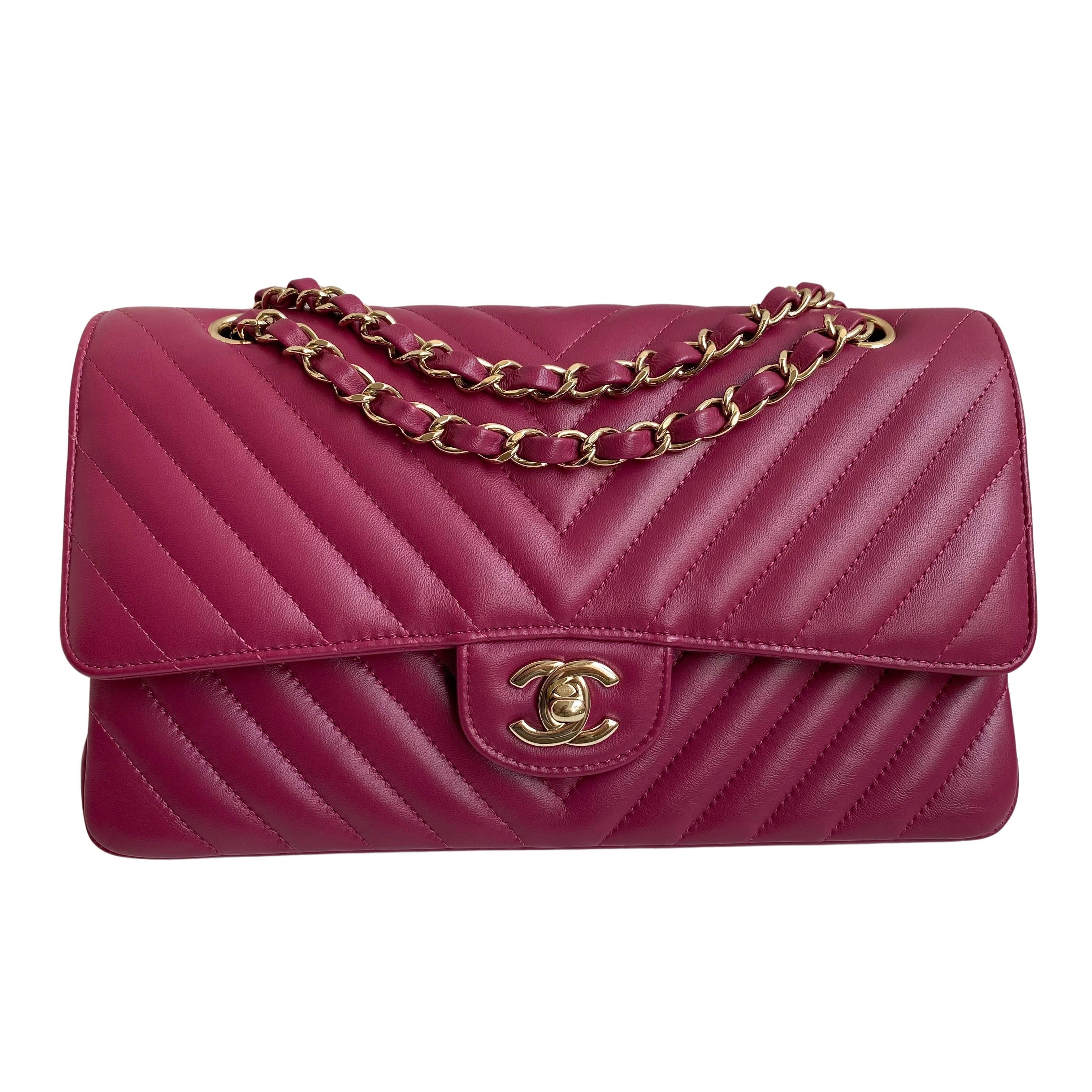 CHANEL Caviar Quilted Business Affinity Clutch With Chain Black