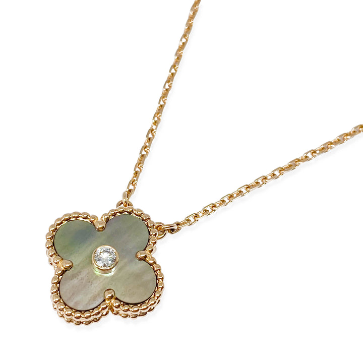 VAN CLEEF Vintage Alhambra 2014 Holiday Diamond Pendant Necklace in Grey MOP 18k Pink Gold - Dearluxe.com