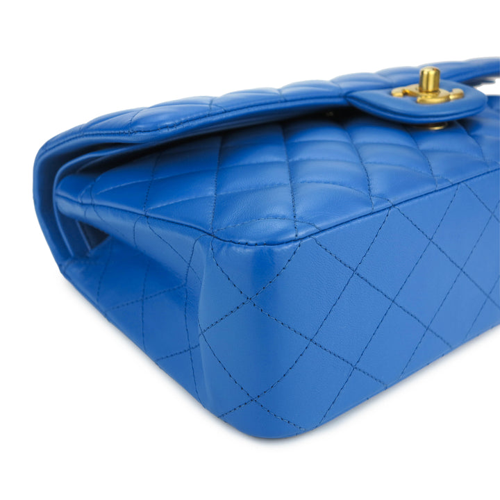 CHANEL Medium Classic Double Flap Bag in Blue Lambskin GHW - Dearluxe.com