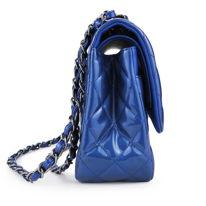CHANEL Jumbo Classic Double Flap Bag in Blue Patent Leather