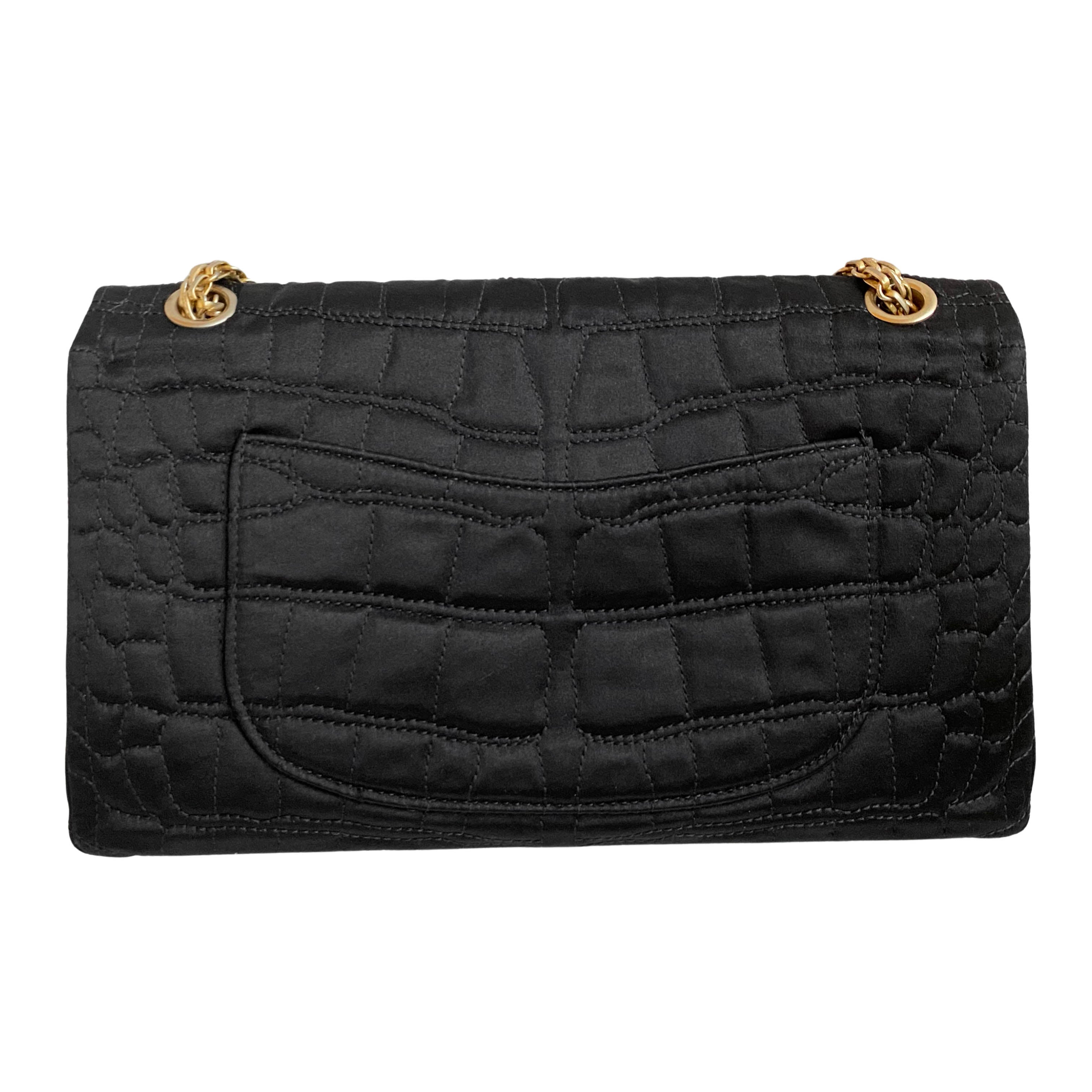 Chanel 2.55 226 discount size