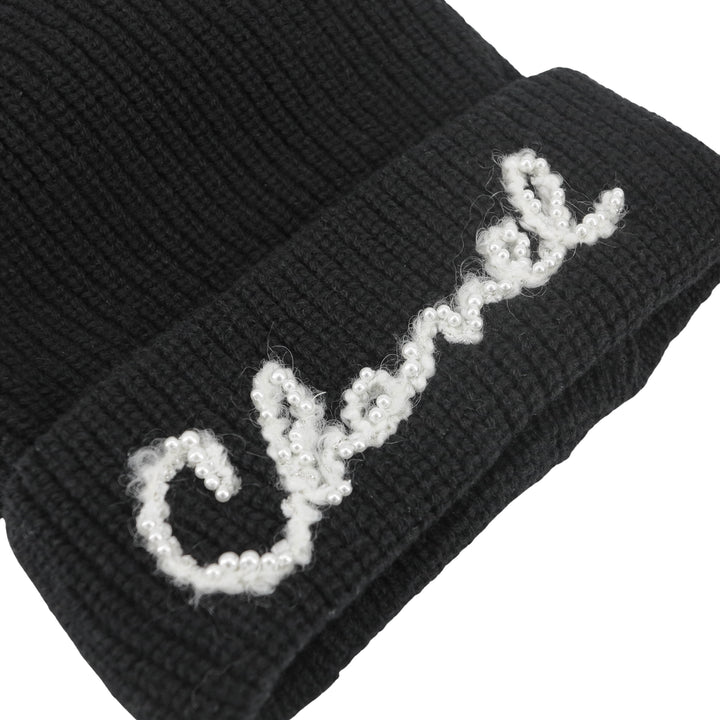 CHANEL, Accessories, Chanel Nwt White Black Cashmere Cc Logo Beanie Hat  Cap Beanie