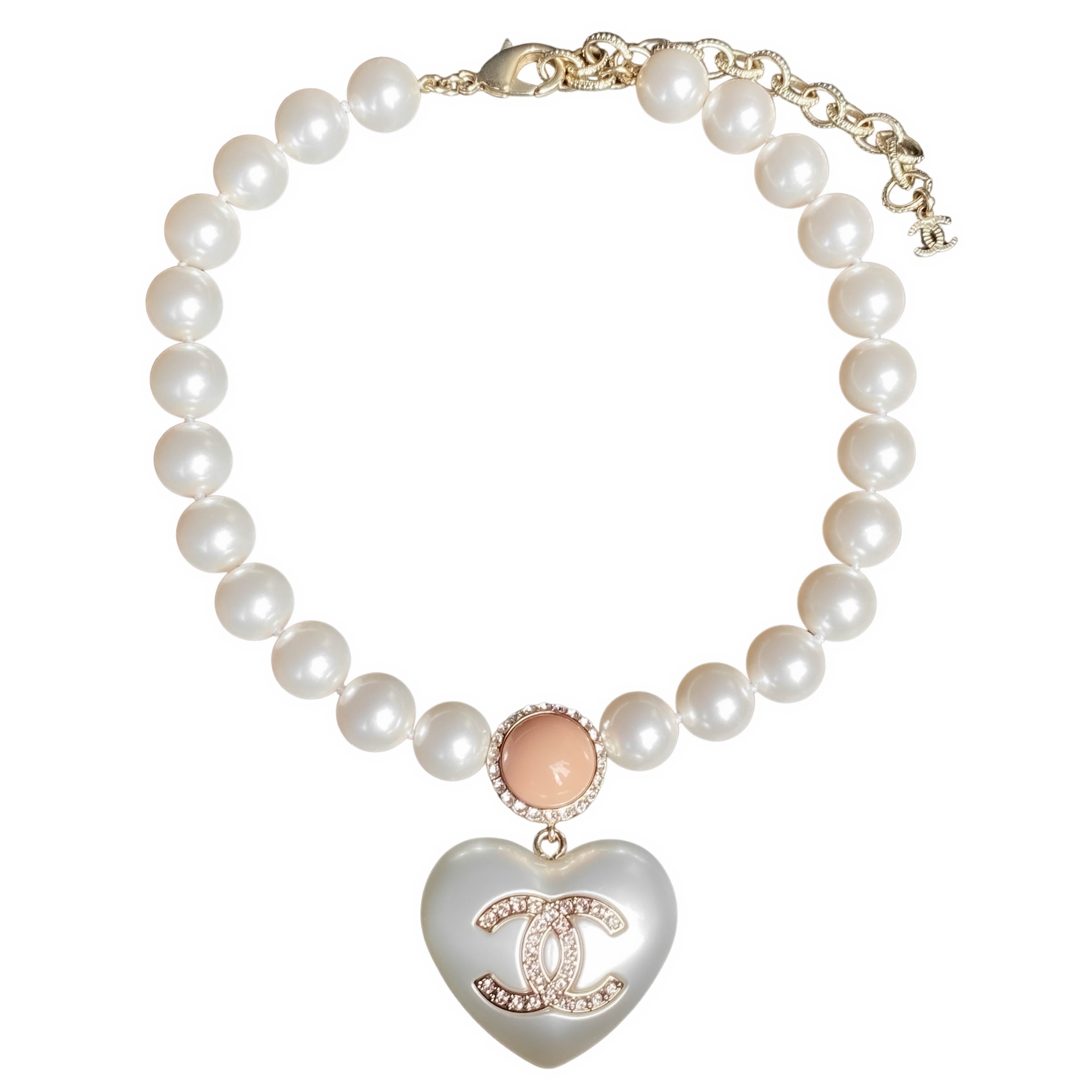 Chanel Strass And Pale Gold Metal CC Heart Necklace, 2020